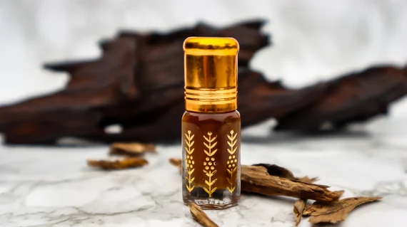 Pure Agarwood Oud Oil Bottle